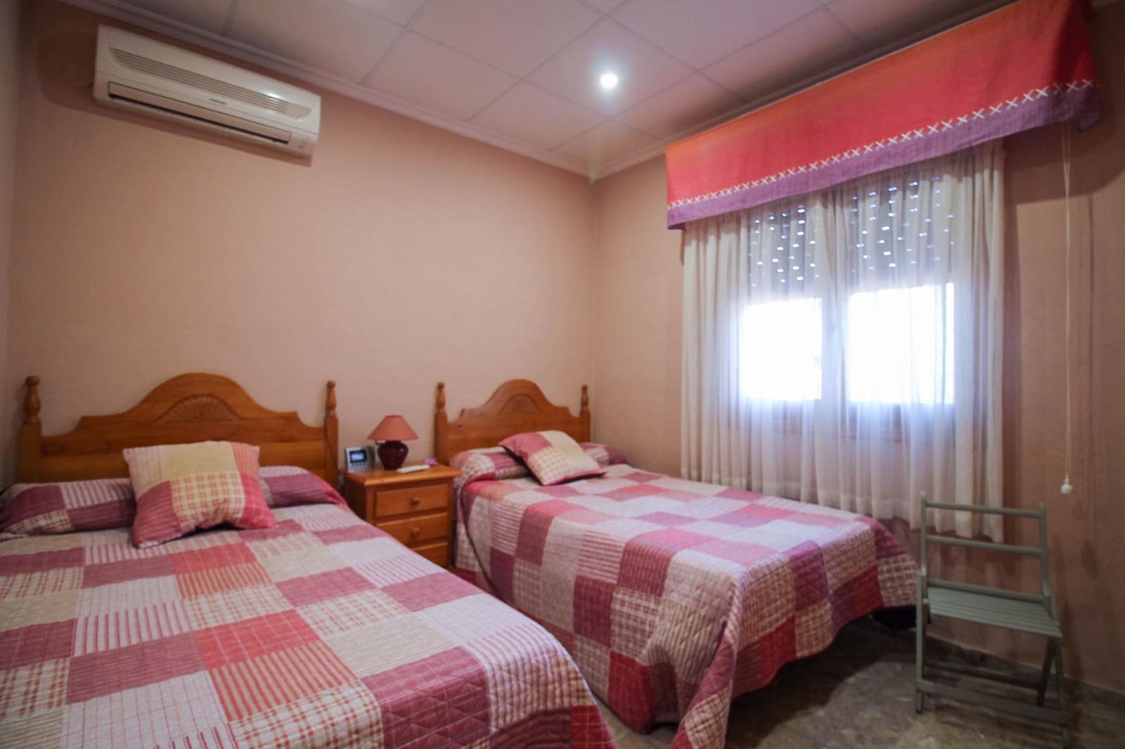 3 bedroom Villa for sale in Crevillente / Crevillent with pool - € 420,000 (Ref: 9901385)