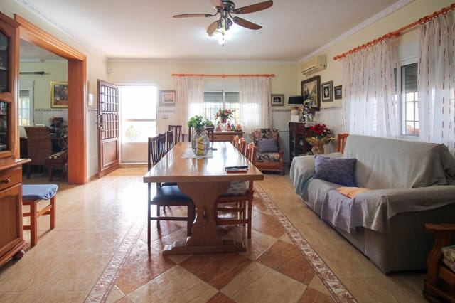7 bedroom Finca/Country House for sale in Crevillente / Crevillent with pool - € 485,000 (Ref: 9901387)
