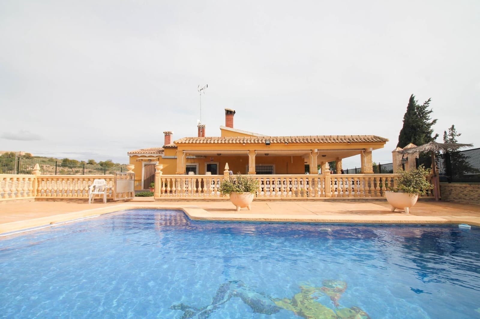 7 bedroom Finca/Country House for sale in Crevillente / Crevillent with pool - € 485,000 (Ref: 9901387)