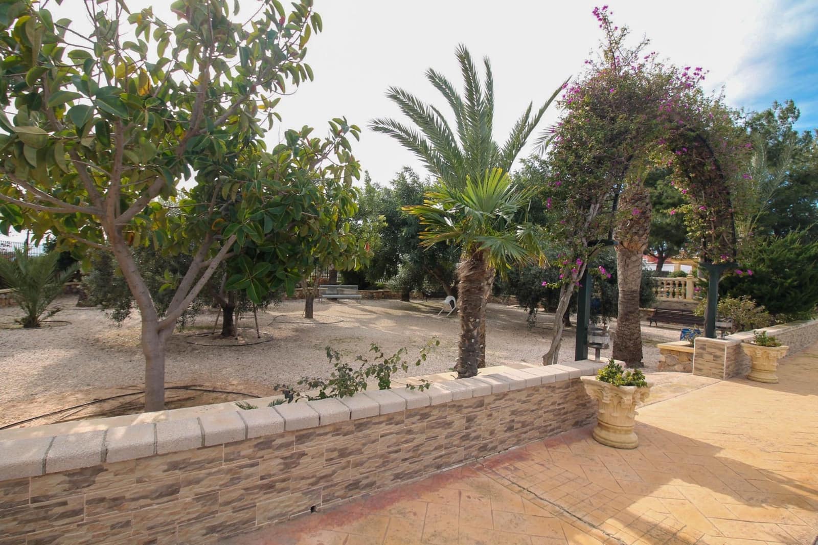 7 bedroom Finca/Country House for sale in Crevillente / Crevillent with pool - € 485,000 (Ref: 9901387)