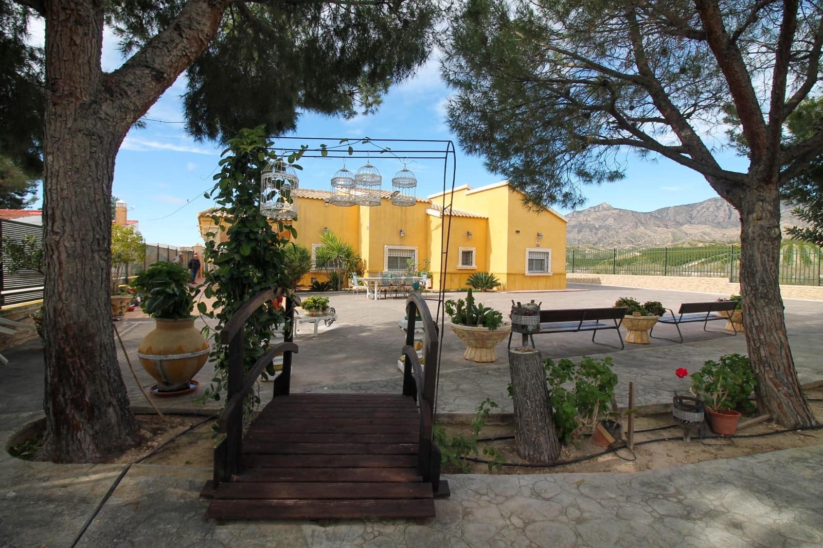 7 bedroom Finca/Country House for sale in Crevillente / Crevillent with pool - € 485,000 (Ref: 9901387)