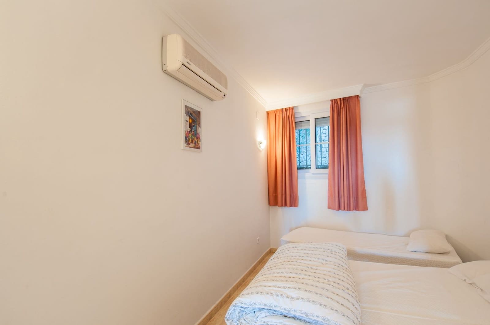 2 soverom Leilighet til salgs i Moraira med svømmebasseng garasje - € 692 000 (Ref: 9901389)
