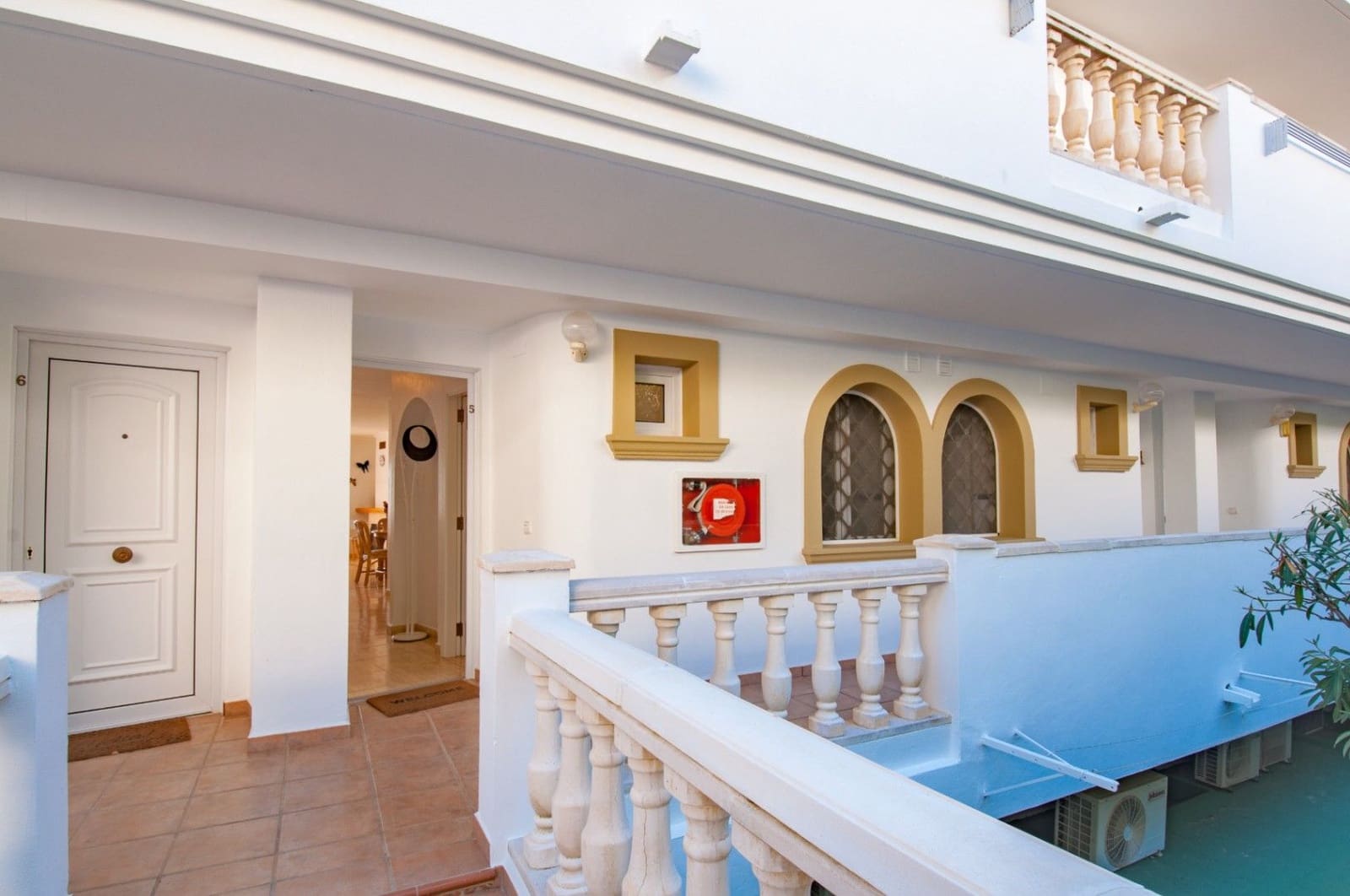 2 soverom Leilighet til salgs i Moraira med svømmebasseng garasje - € 692 000 (Ref: 9901389)