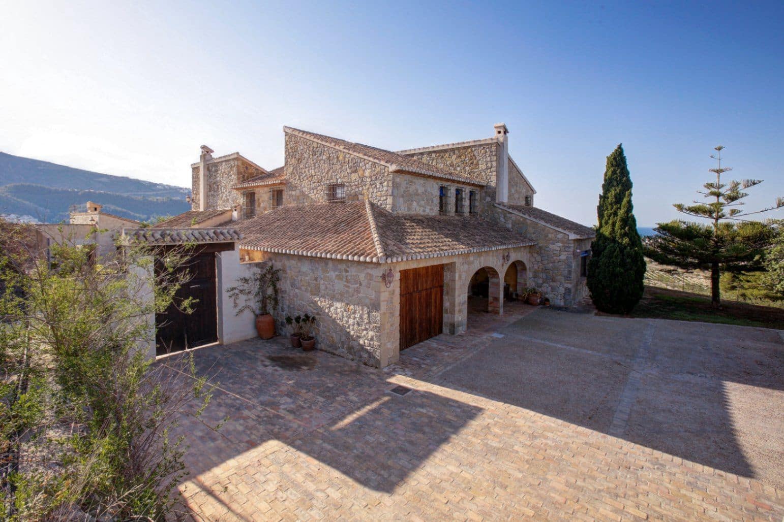 4 chambre Finca/Maison de Campagne à vendre à Moraira avec piscine garage - 4 200 000 € (Ref: 9901390)