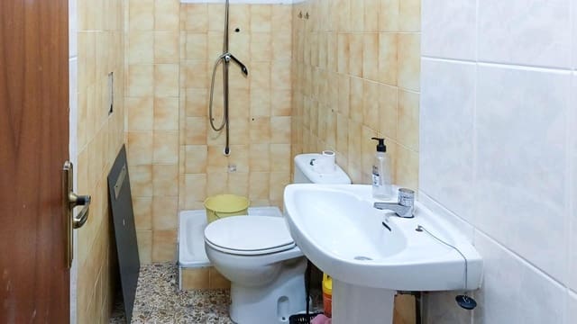 Commercial for sale in Crevillente / Crevillent - € 49,000 (Ref: 9901395)
