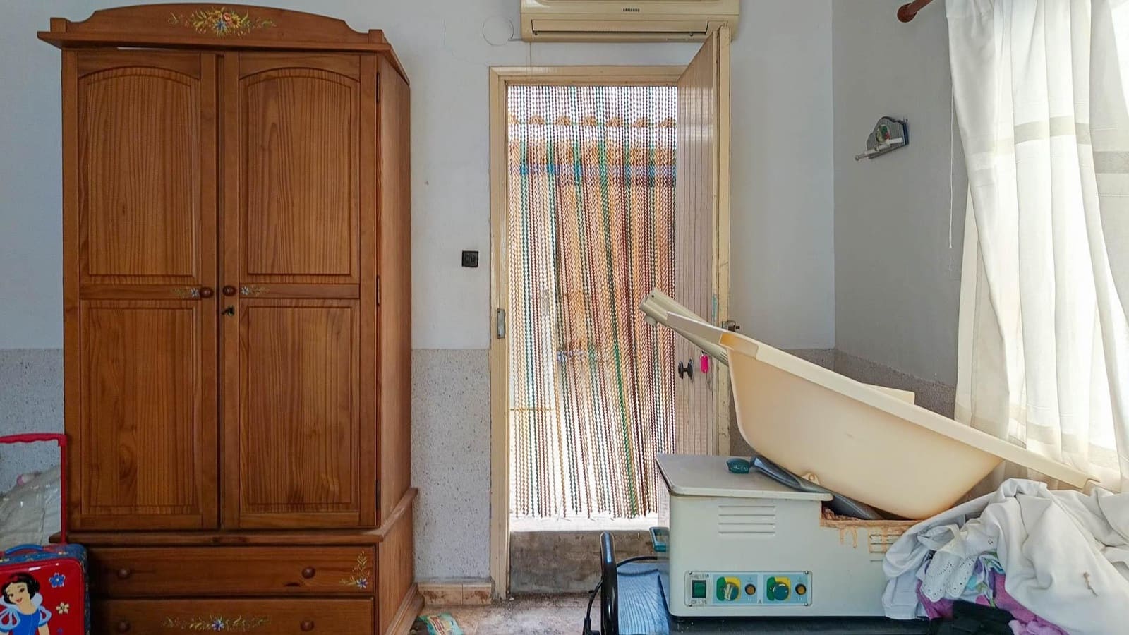 Dom szeregowy na sprzedaż w Crevillente / Crevillent - 38 900 € (Ref: 9901396)