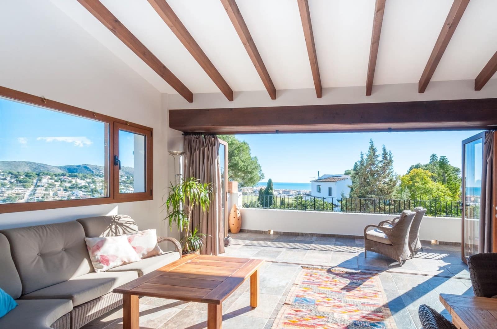 4 sypialnia Willa na sprzedaż w Moraira z basenem garażem - 1 190 000 € (Ref: 9901400)
