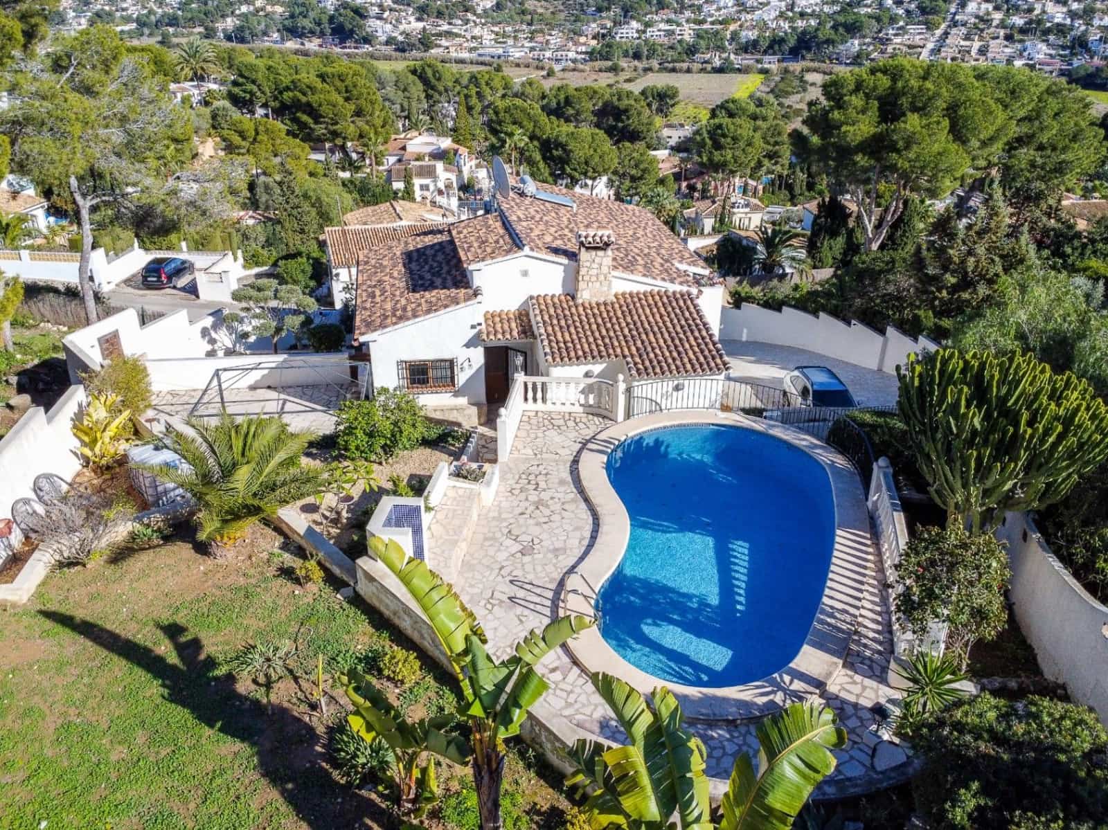 4 sypialnia Willa na sprzedaż w Moraira z basenem garażem - 1 190 000 € (Ref: 9901400)