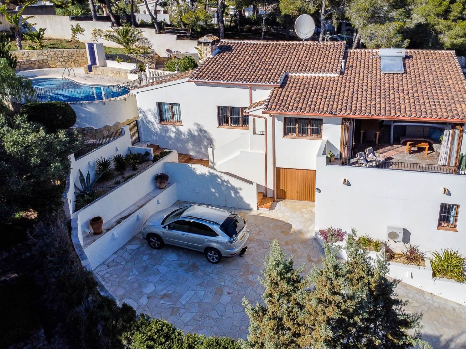 4 sypialnia Willa na sprzedaż w Moraira z basenem garażem - 1 190 000 € (Ref: 9901400)