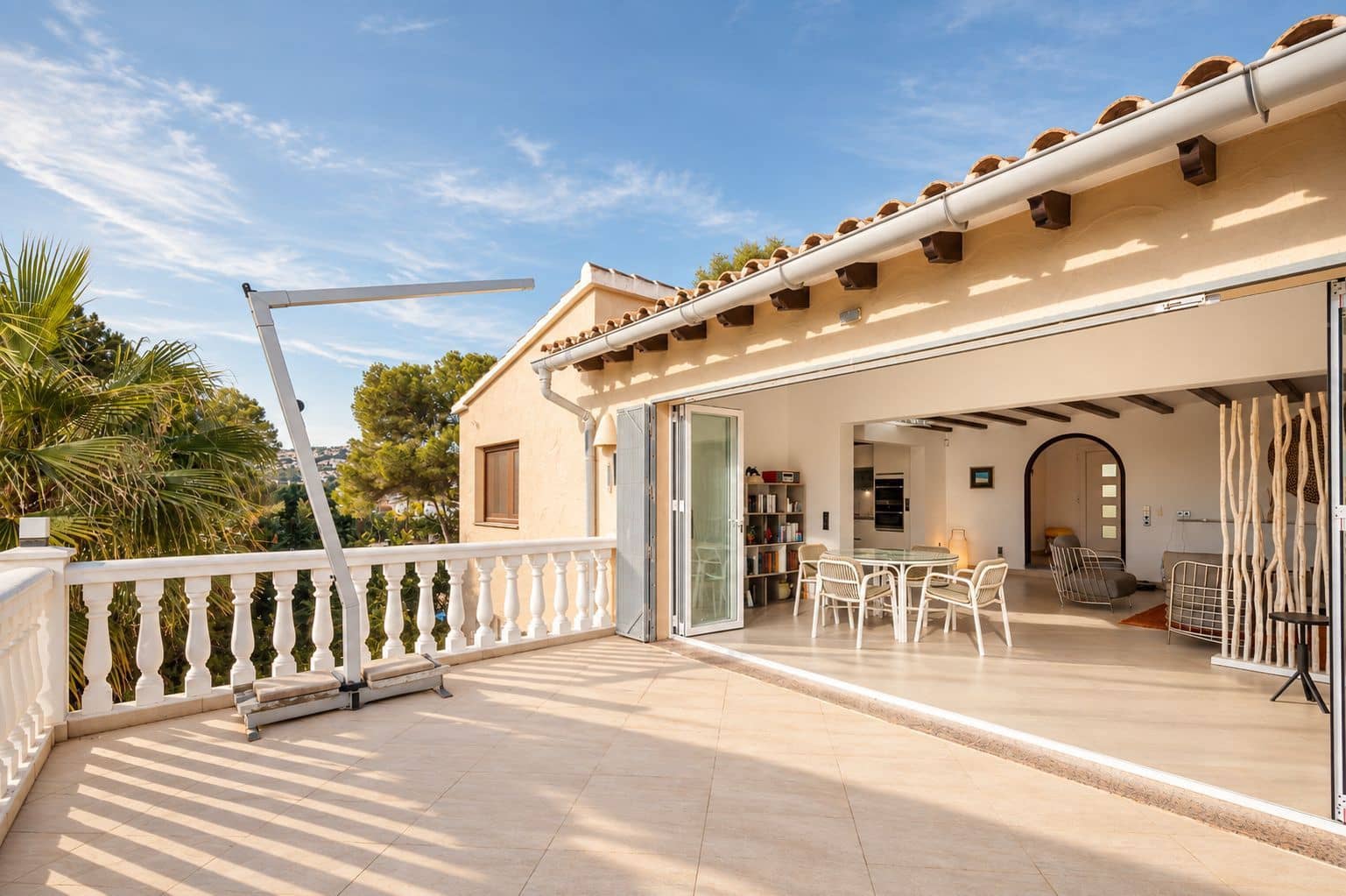 3 sypialnia Willa na sprzedaż w Moraira z basenem garażem - 1 425 000 € (Ref: 9901402)