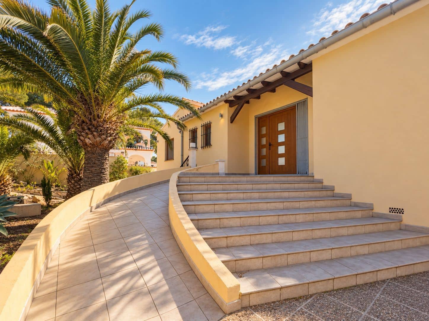 3 sypialnia Willa na sprzedaż w Moraira z basenem garażem - 1 425 000 € (Ref: 9901402)
