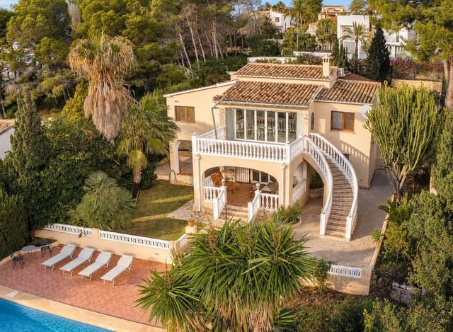 3 quarto Moradia para venda em Moraira, Teulada-Moraira com piscina garagem - 1 425 000 € (Ref: 9901402)