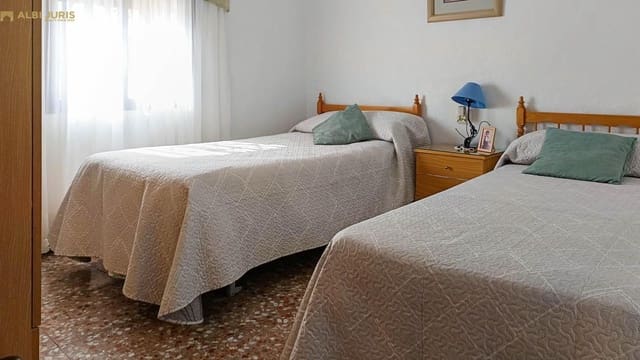 3 bedroom Finca/Country House for sale in Albatera with pool - € 300,000 (Ref: 9915871)
