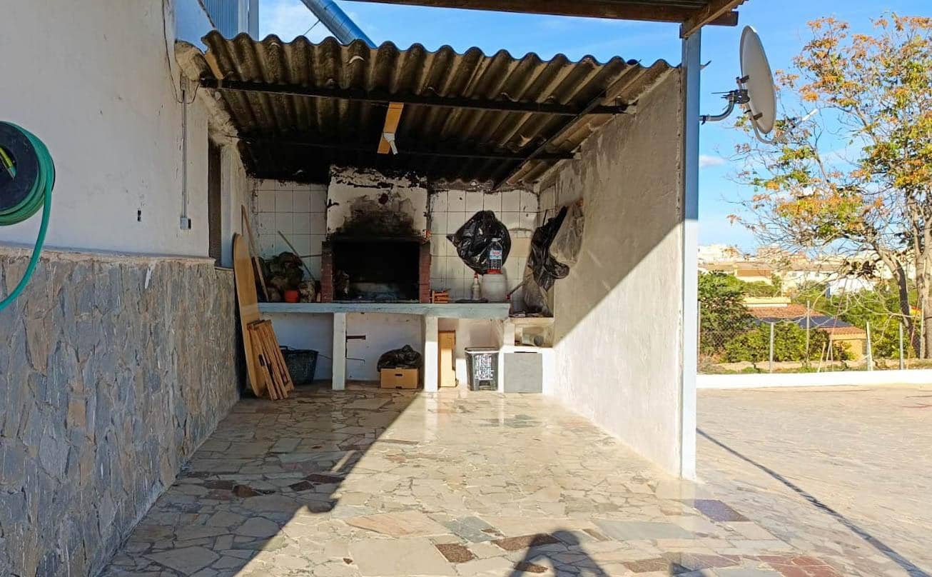 5 soveværelse Finca/Landehus til salg i Crevillente / Crevillent med swimmingpool - € 246.000 (Ref: 9977361)