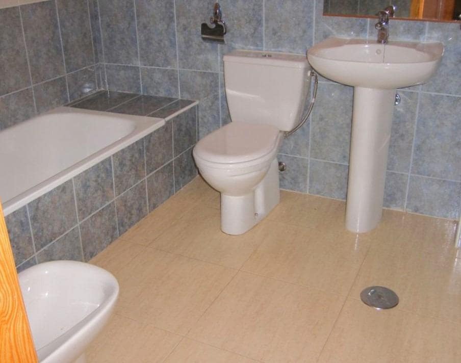 Piso de 3 habitaciones en La Unión en venta - 115.000 € (Ref: 9901404)