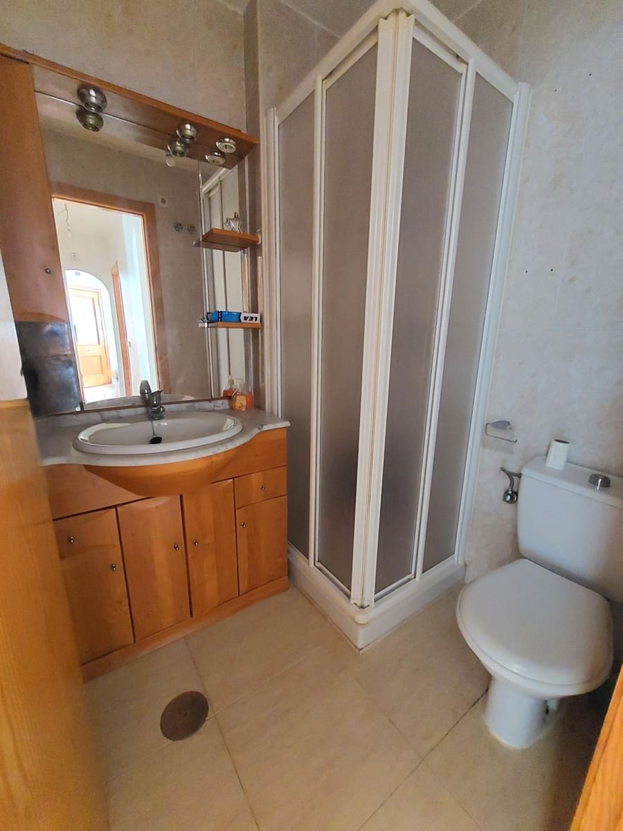 Piso de 3 habitaciones en La Unión en venta - 115.000 € (Ref: 9901404)