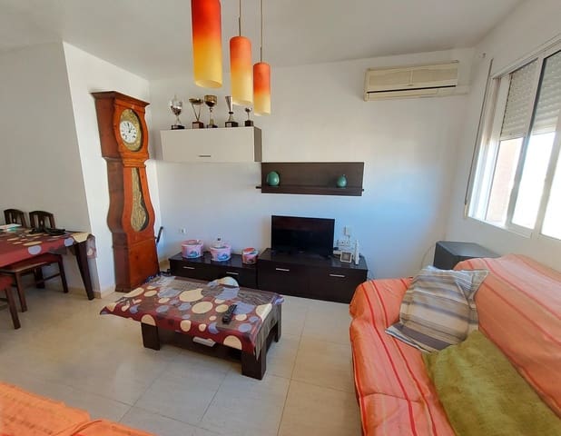 Piso de 3 habitaciones en La Unión en venta - 115.000 € (Ref: 9901404)