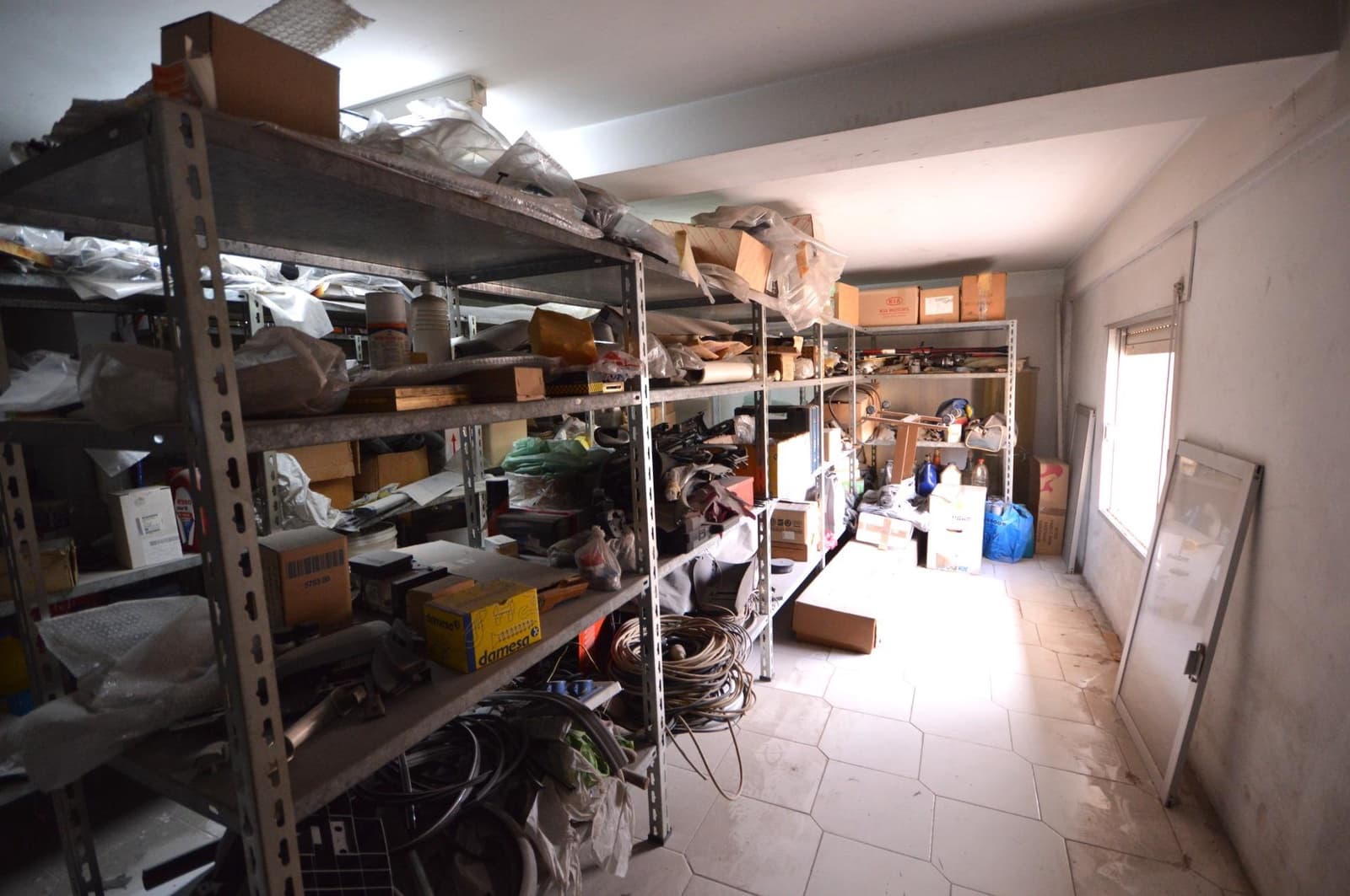 Kaupallinen myytävänä paikassa Cartagena - 490 000 € (Ref: 9901407)