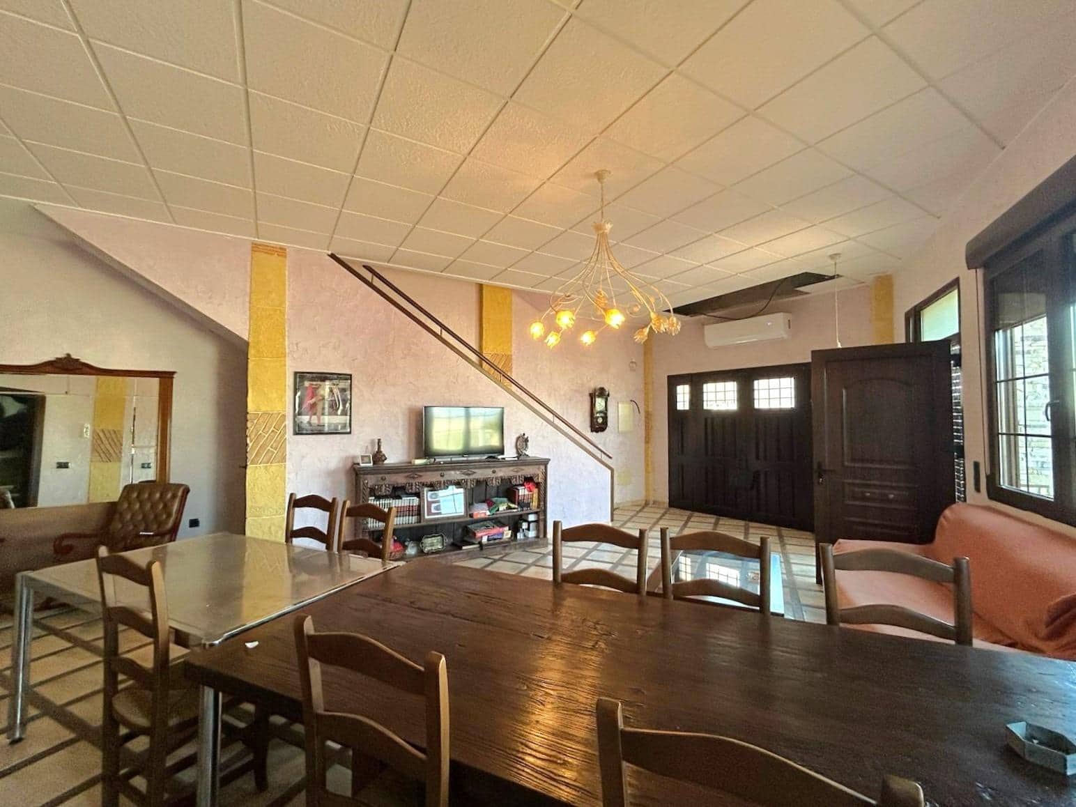 3 bedroom Finca/Country House for sale in La Puebla with pool garage - € 420,000 (Ref: 9901411)