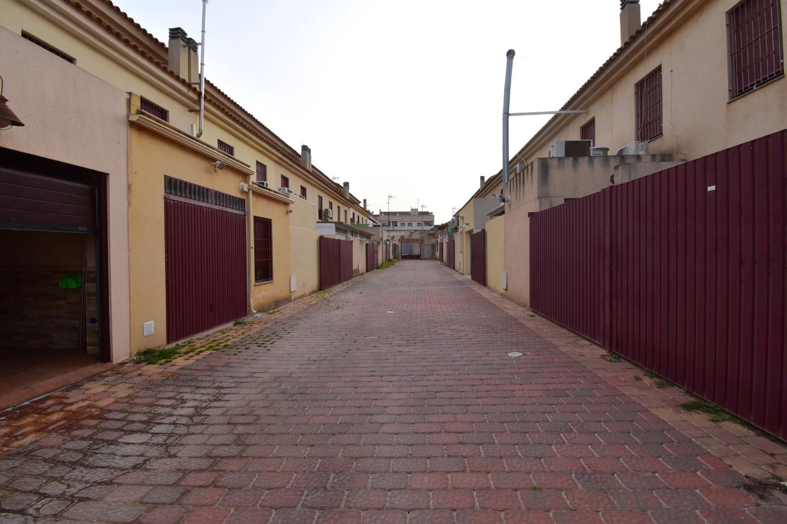 3 soverom Hus til salgs i Roldan med garasje - € 182 000 (Ref: 9901419)