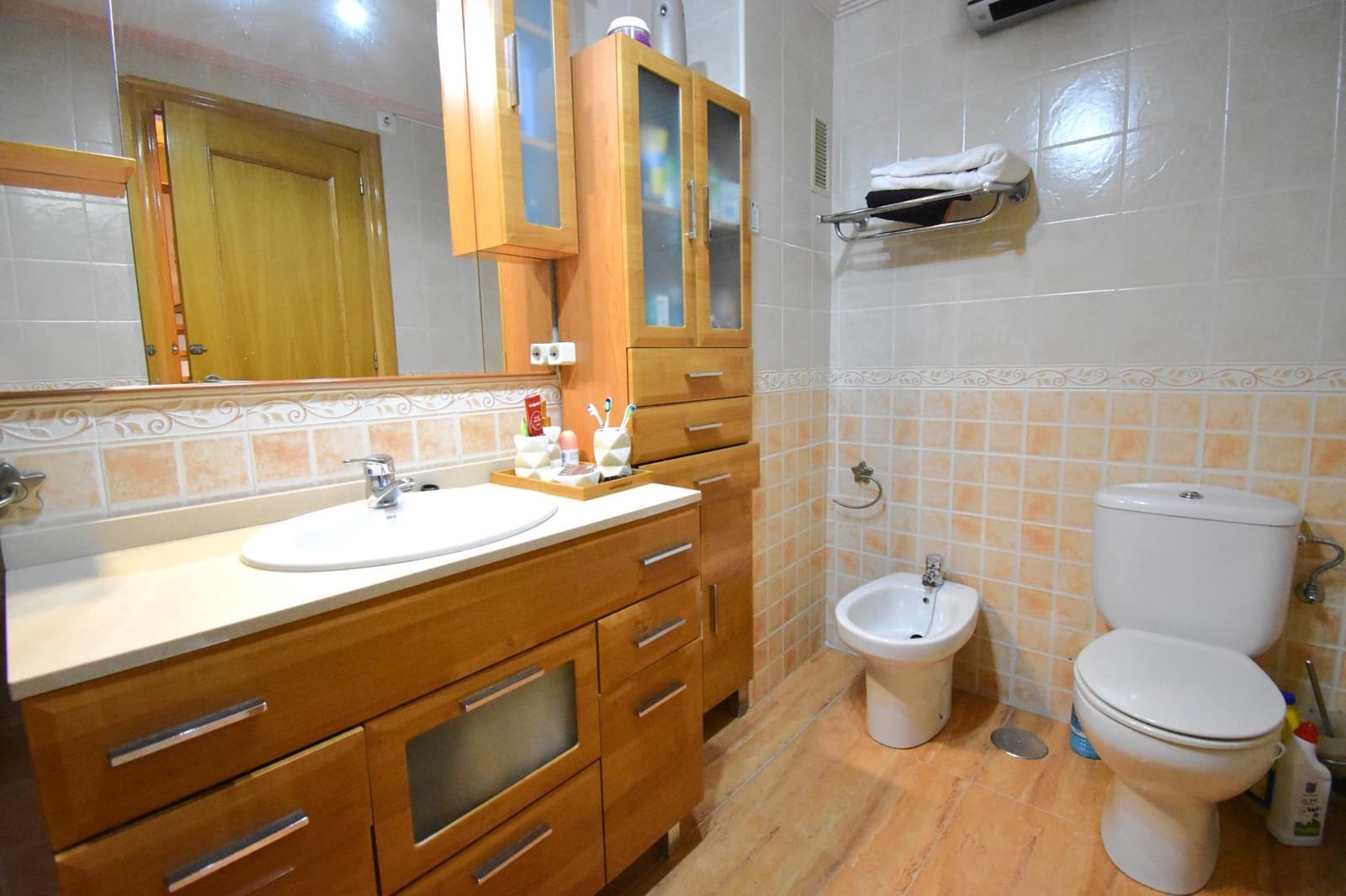 3 soverom Hus til salgs i Roldan med garasje - € 182 000 (Ref: 9901419)