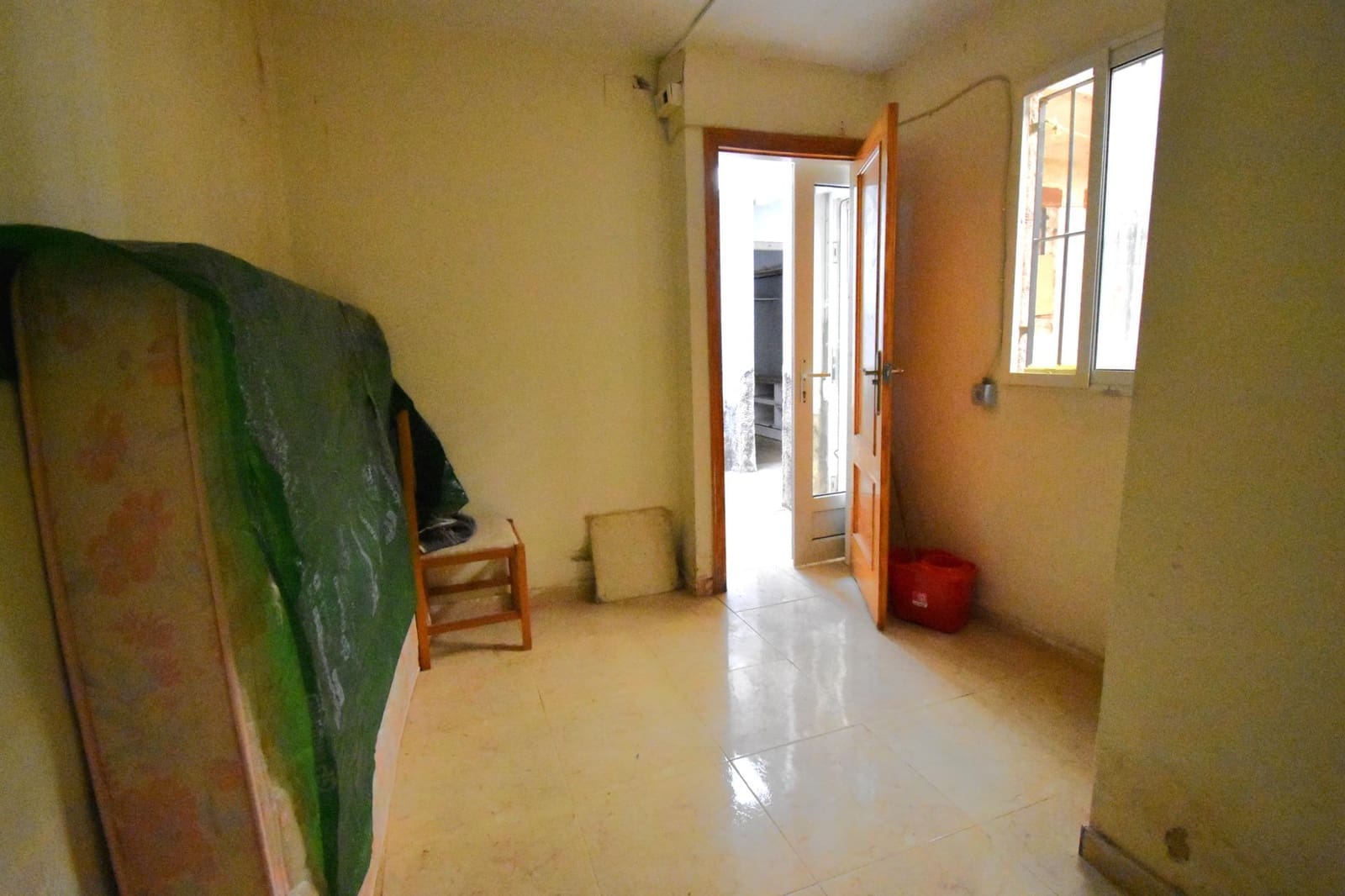 4 bedroom Townhouse for sale in La Palma with garage - € 120,000 (Ref: 9901424)