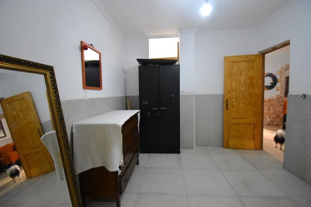 4 bedroom Townhouse for sale in La Palma, Cartagena with garage - € 120,000 (Ref: 9901424)