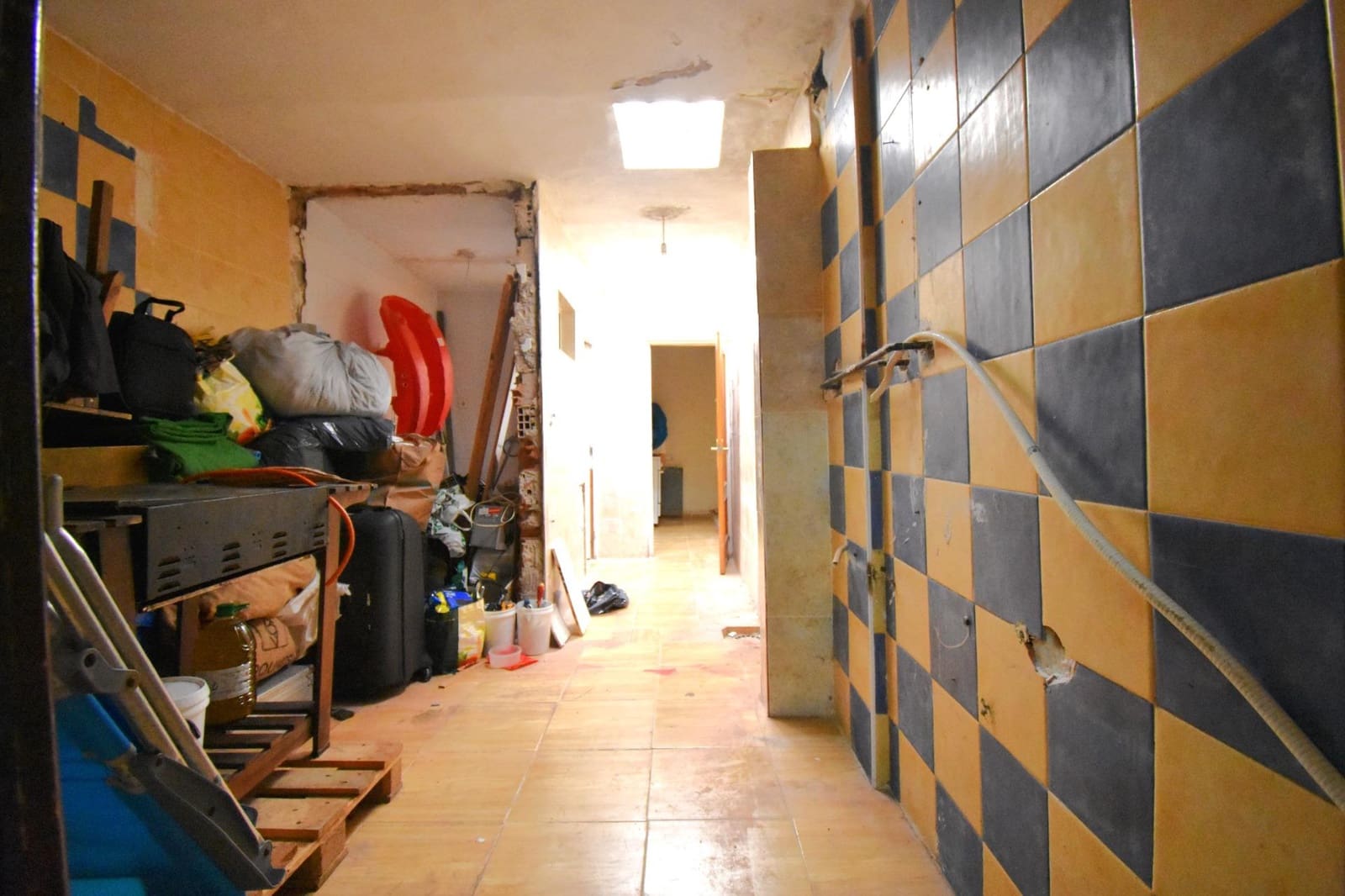 4 bedroom Townhouse for sale in La Palma with garage - € 120,000 (Ref: 9901424)