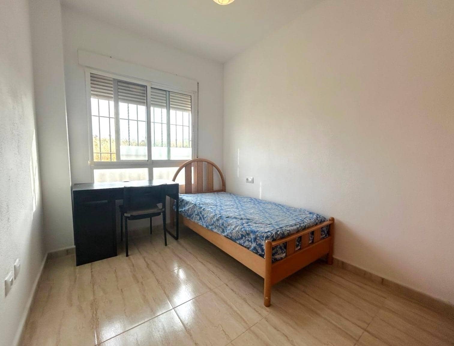 Piso de 2 habitaciones en La Unión en venta - 115.000 € (Ref: 9901425)