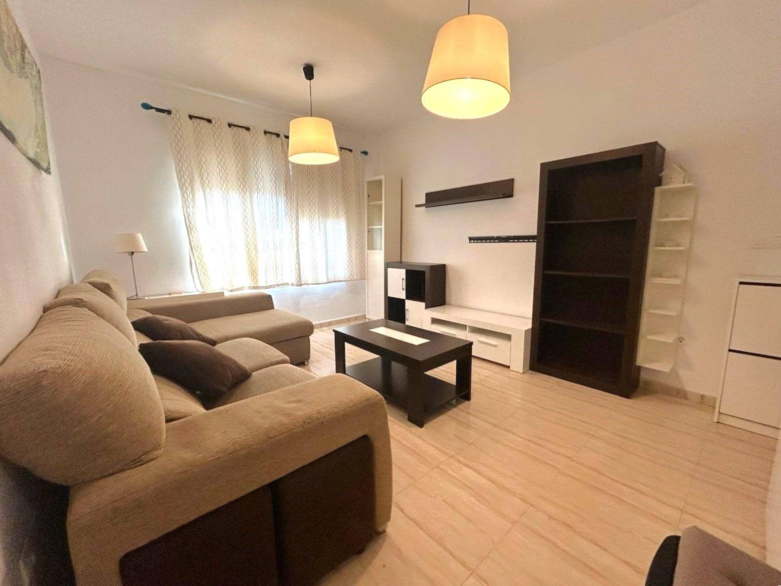 Piso de 2 habitaciones en La Unión en venta - 115.000 € (Ref: 9901425)