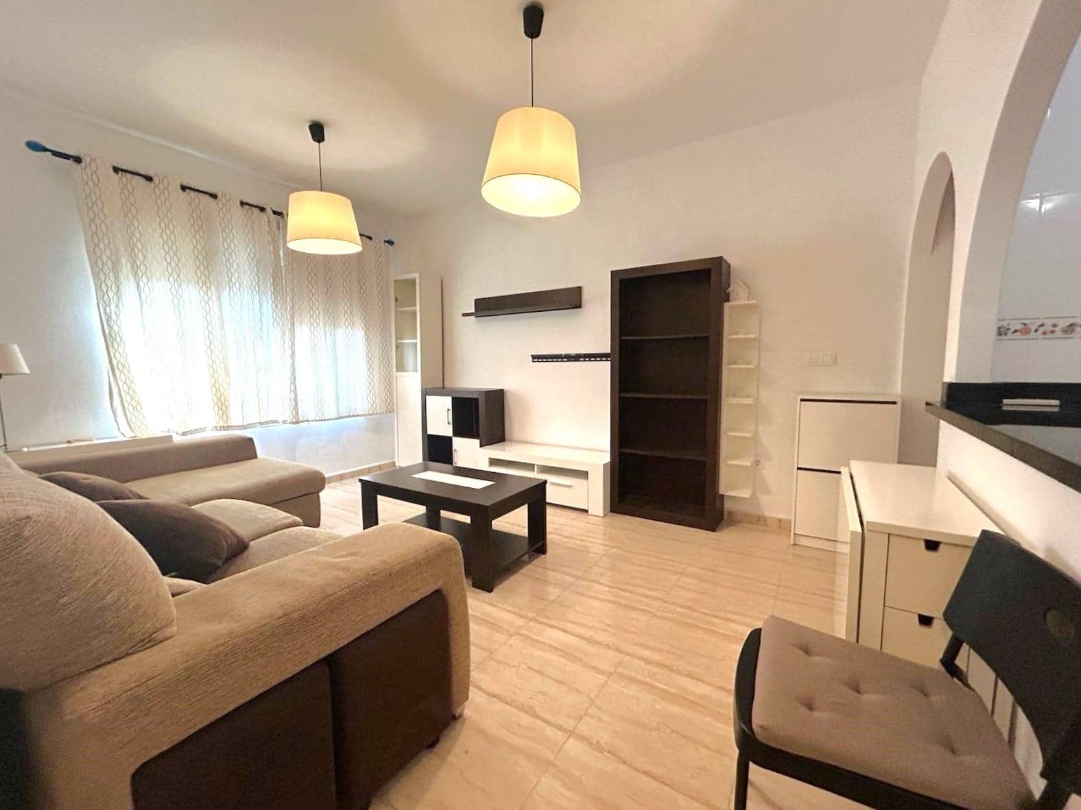 Piso de 2 habitaciones en La Unión en venta - 115.000 € (Ref: 9901425)