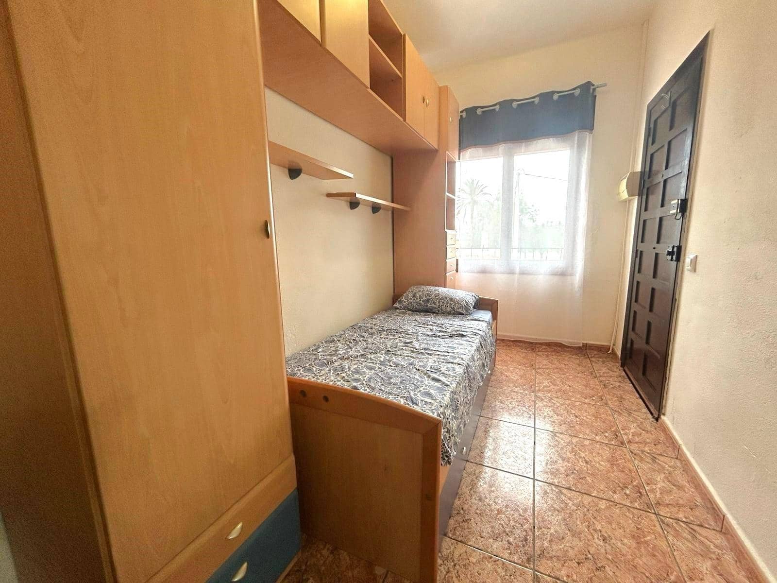 Apartamento de 2 habitaciones en Islas Menores en venta con piscina - 103.000 € (Ref: 9901427)