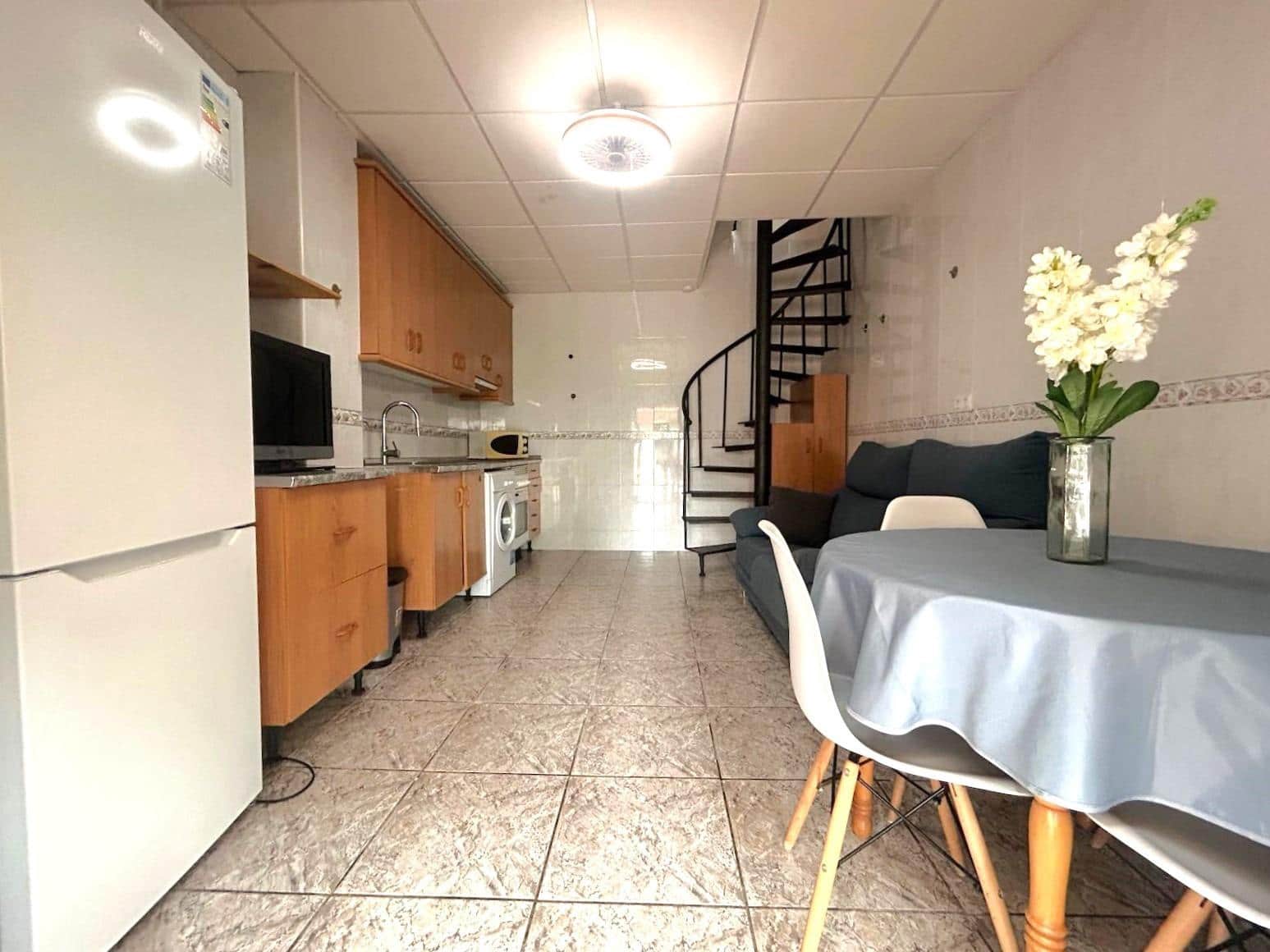 Apartamento de 2 habitaciones en Islas Menores en venta con piscina - 103.000 € (Ref: 9901427)