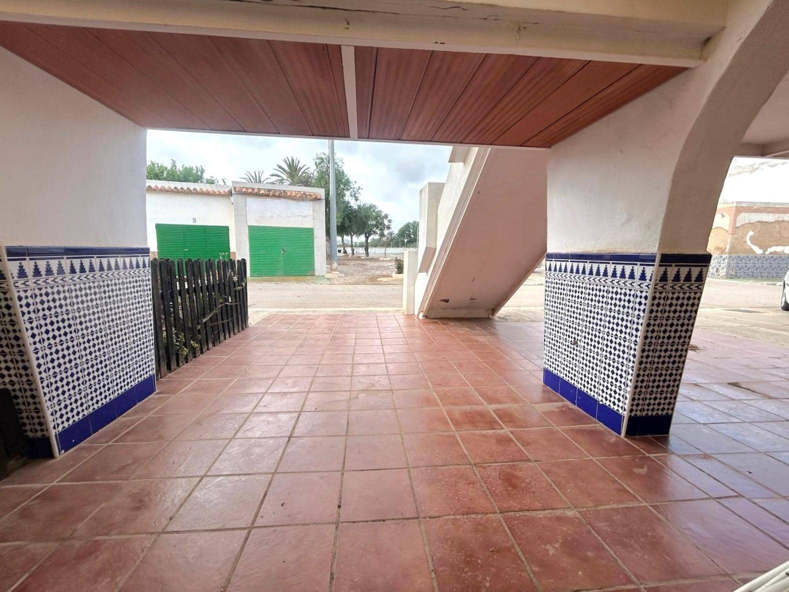 Apartamento de 2 habitaciones en Islas Menores en venta con piscina - 103.000 € (Ref: 9901427)