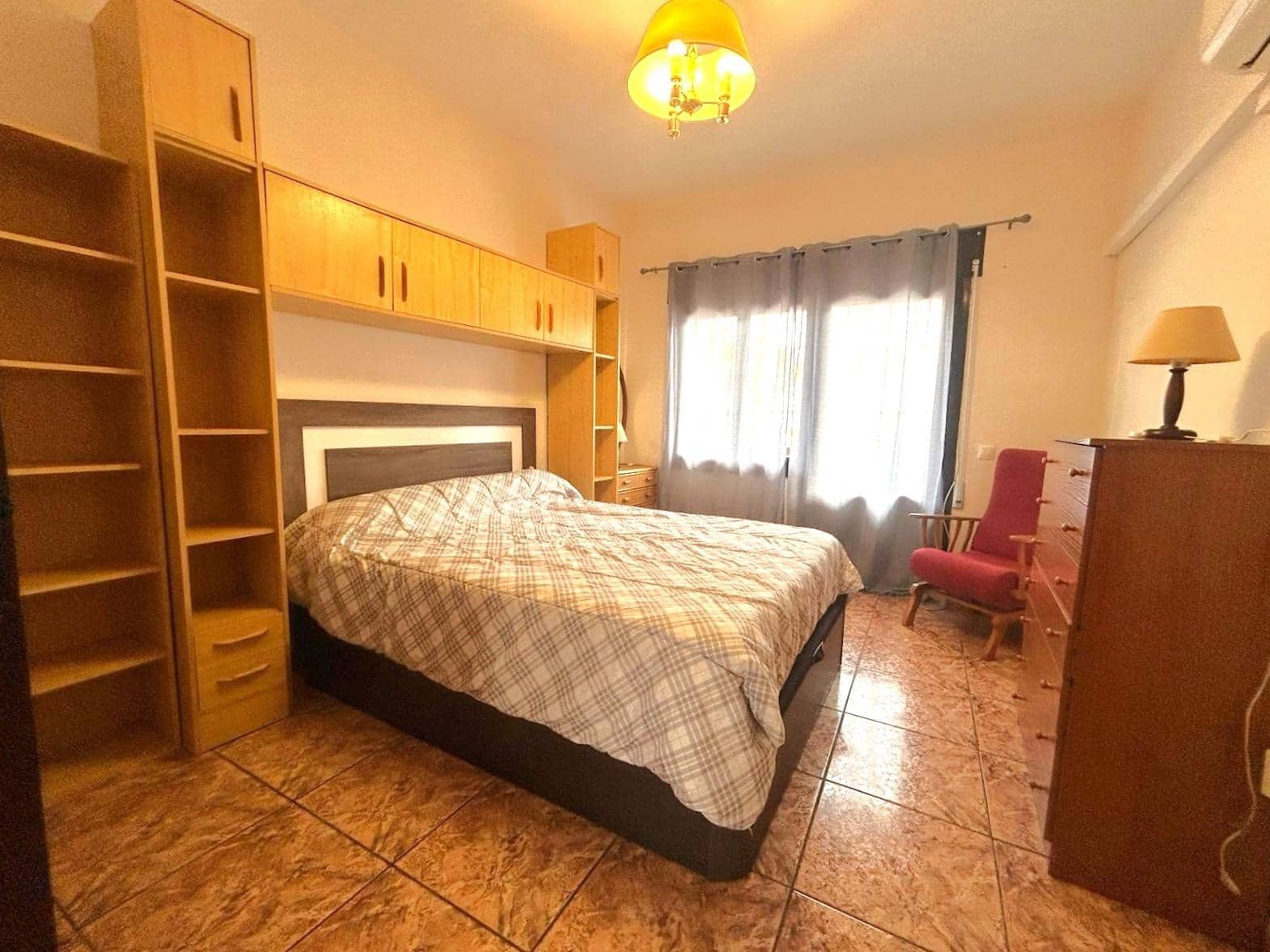 Apartamento de 2 habitaciones en Islas Menores en venta con piscina - 103.000 € (Ref: 9901427)