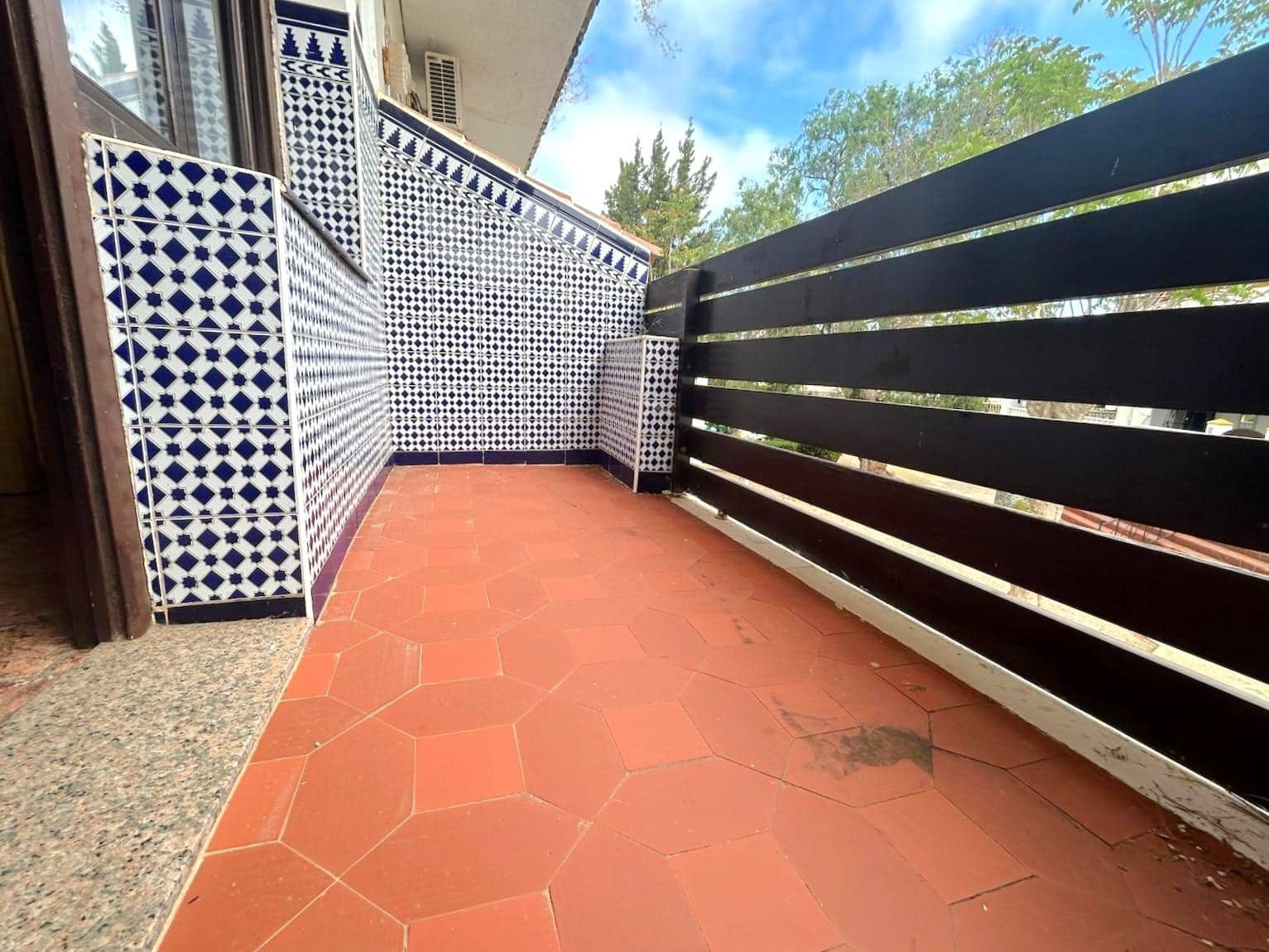 Apartamento de 2 habitaciones en Islas Menores en venta con piscina - 103.000 € (Ref: 9901427)