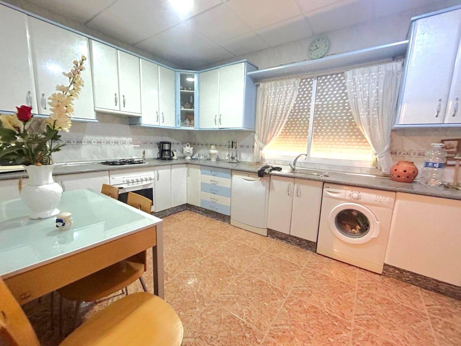4 sovrum Finca/Hus på landet till salu i La Aljorra med garage - 320 000 € (Ref: 9901432)
