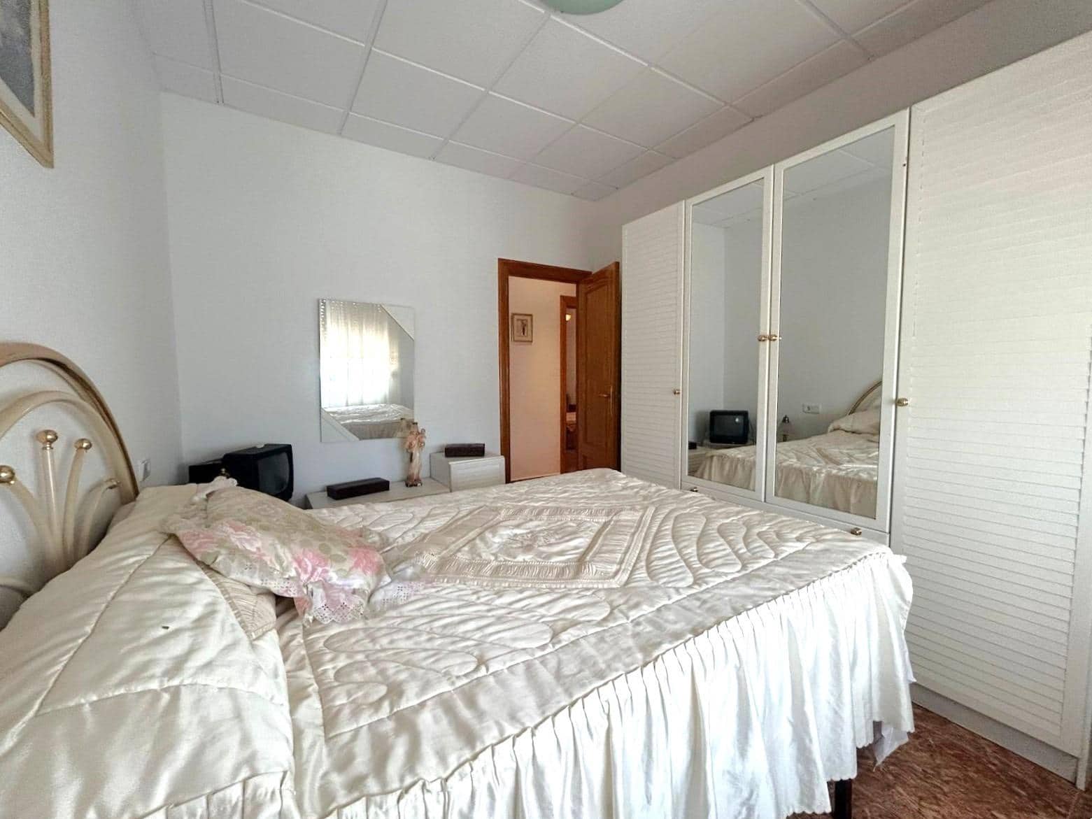4 sovrum Finca/Hus på landet till salu i La Aljorra med garage - 320 000 € (Ref: 9901432)