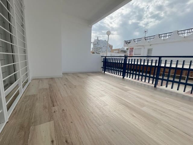 3 sypialnia Apartament na sprzedaż w La Manga del Mar Menor z basenem - 339 000 € (Ref: 9911178)