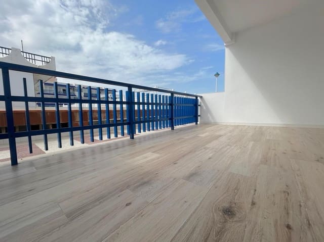 3 sypialnia Apartament na sprzedaż w La Manga del Mar Menor z basenem - 339 000 € (Ref: 9911178)