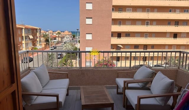 2 quarto Apartamento para arrendar em Los Europeos, Torrevieja - 900 € (Ref: 10001168)