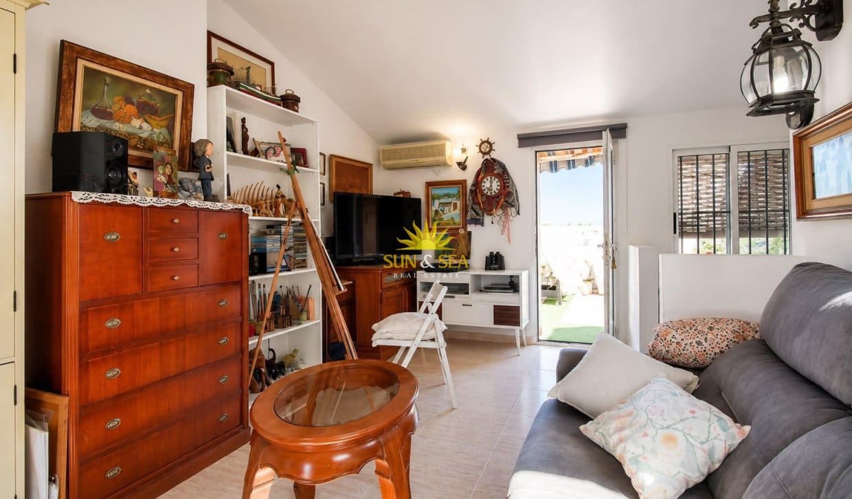 Casa de 3 habitaciones en Lo Pagan en venta - 185.000 € (Ref: 10004509)