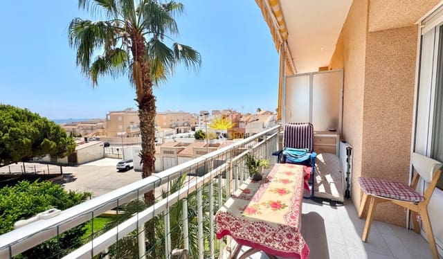 3 bedroom Apartment for holiday rental in Los Frutales, Torrevieja with pool - € 700 (Ref: 10004724)