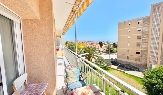 3 bedroom Apartment for holiday rental in Los Frutales, Torrevieja with pool - € 700 (Ref: 10004724)
