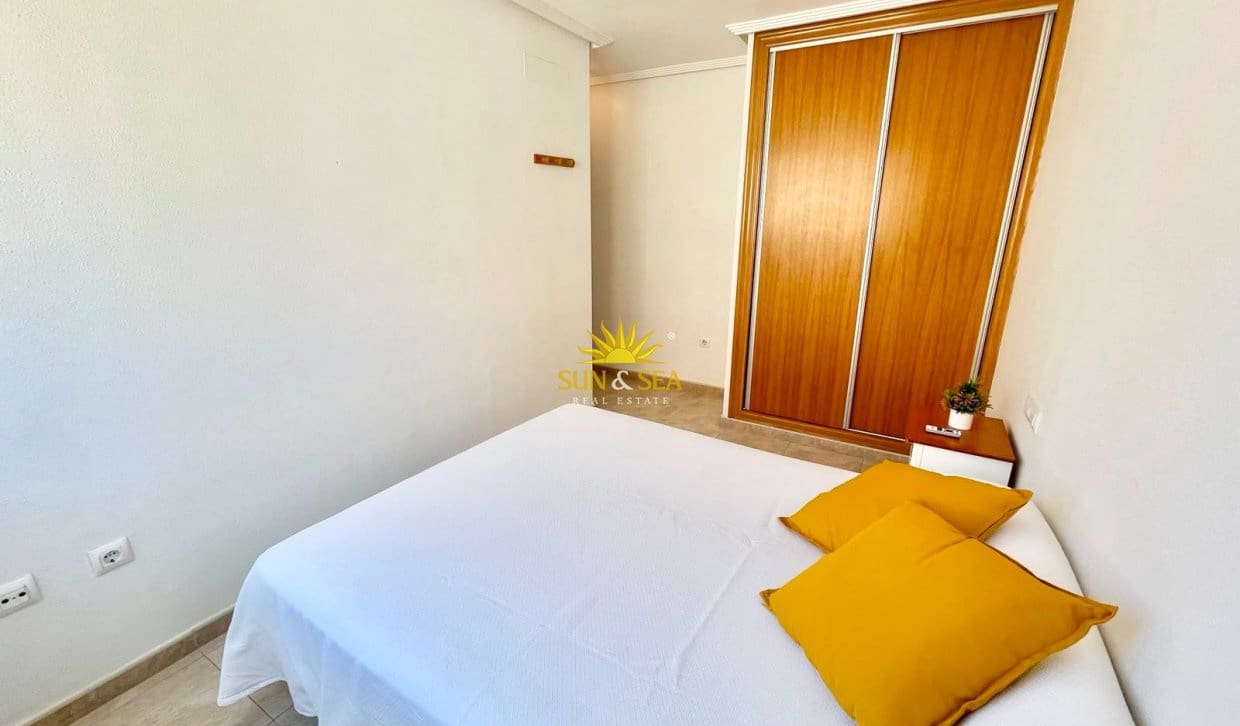 2 Zimmer Apartment zu vermieten in Los Alcazares mit Garage - 750 € (Ref: 10004822)