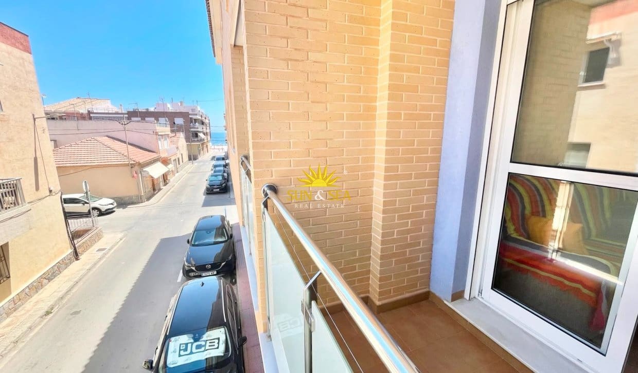 2 Zimmer Apartment zu vermieten in Los Alcazares mit Garage - 750 € (Ref: 10004822)