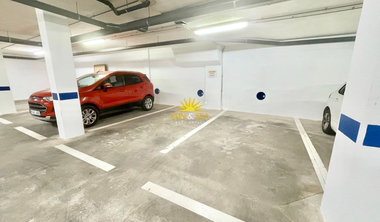2 Zimmer Apartment zu vermieten in Los Alcazares mit Garage - 750 € (Ref: 10004822)