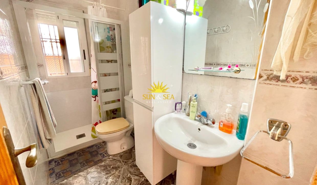 3 bedroom Apartment for rent in Los Cuarteros with garage - € 750 (Ref: 10004823)
