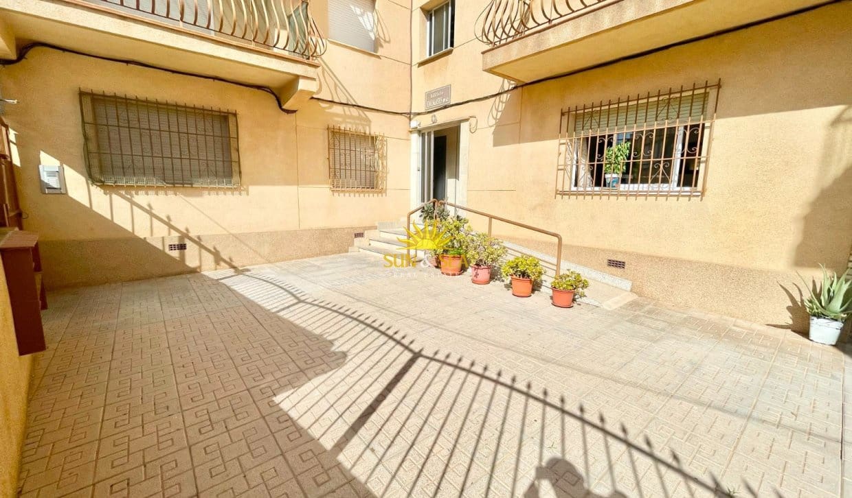 3 bedroom Apartment for rent in Los Cuarteros with garage - € 750 (Ref: 10004823)
