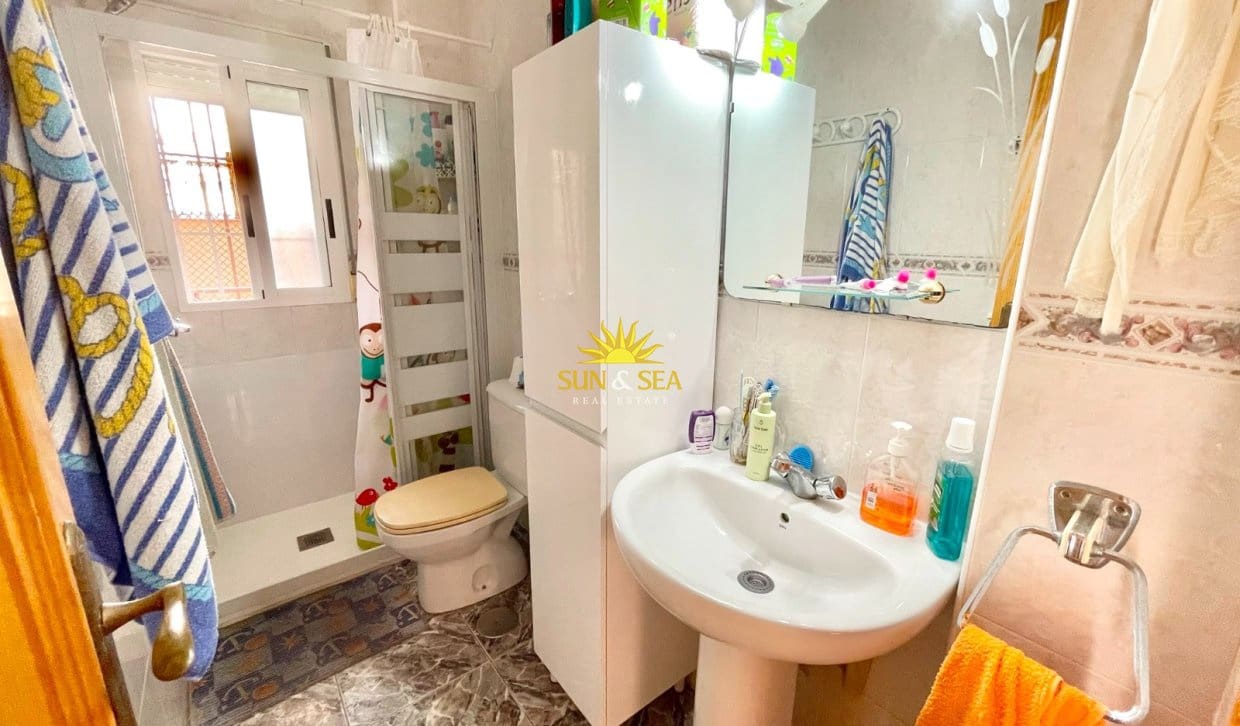 3 bedroom Apartment for rent in Los Cuarteros with garage - € 750 (Ref: 10004823)